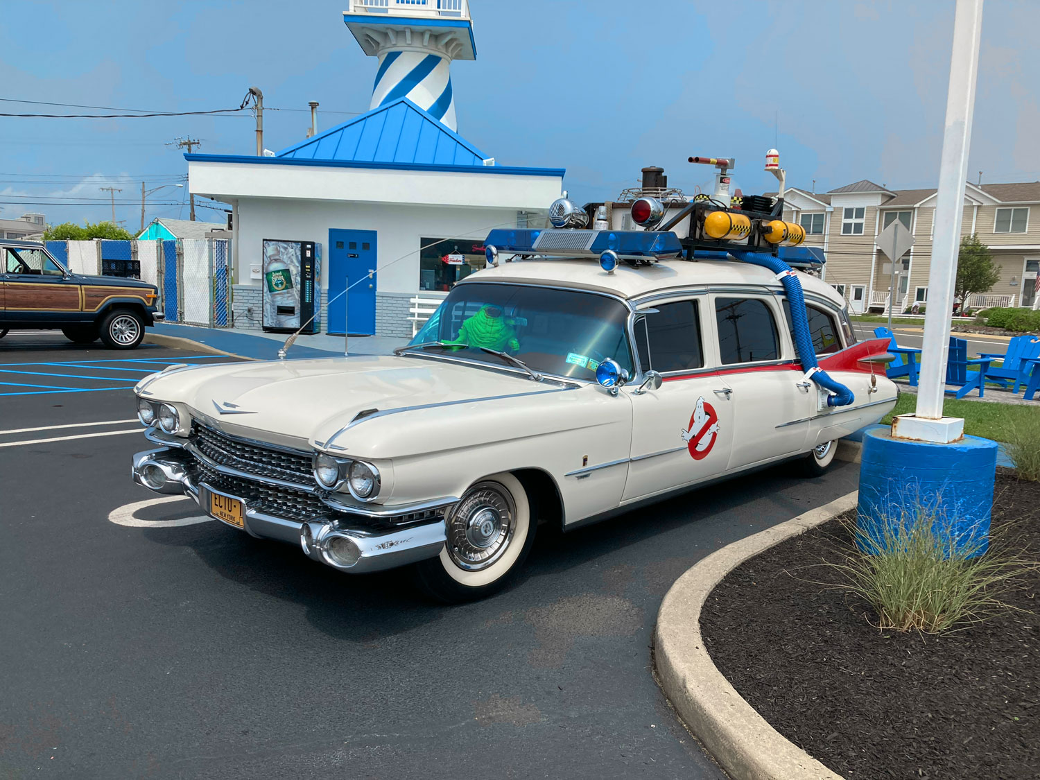 Photography of Ecto 1